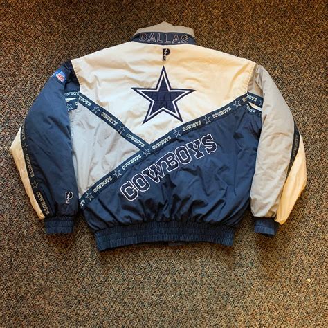 Discover top brands like Ariat, Wrangler, Cinch, and more to elevate your style. . Cowboys vintage jacket